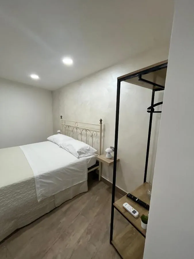 Maison Cresh Naples 0*,